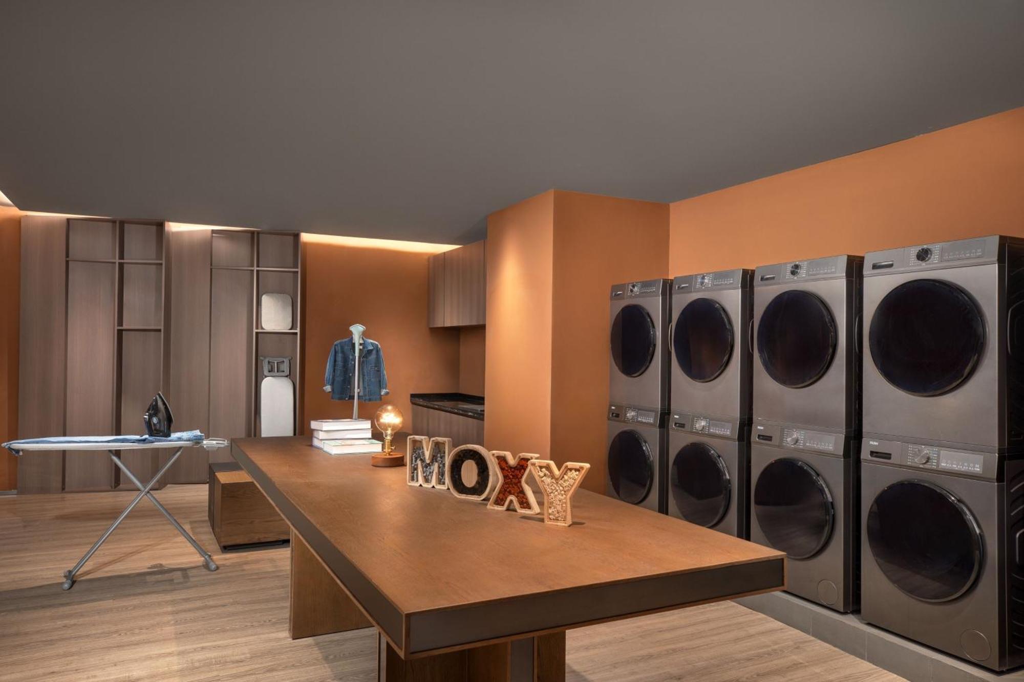 Moxy Chongqing Exterior foto